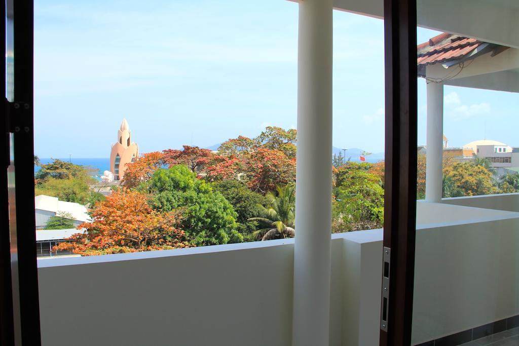 Hanhcafe Hotel Nha Trang Exterior foto